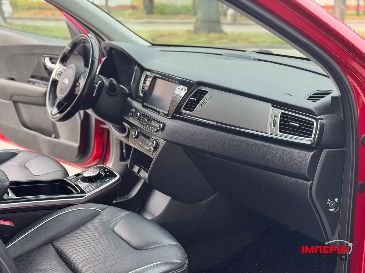 Kia Niro - фото 21