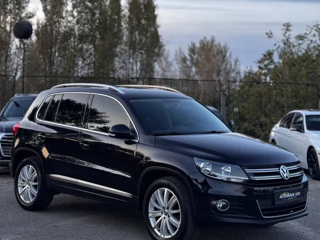 Volkswagen Tiguan - фото 2