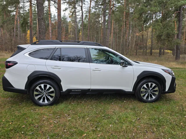 Subaru Outback - фото 3