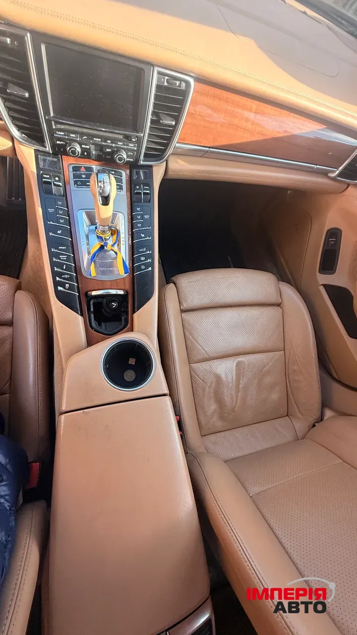 Porsche Panamera - фото 10