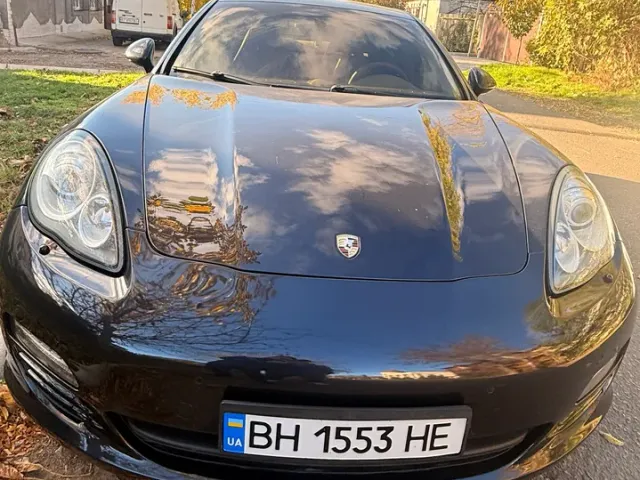 Porsche Panamera - фото 2