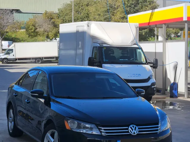 Volkswagen Passat (North America and China) - фото 1