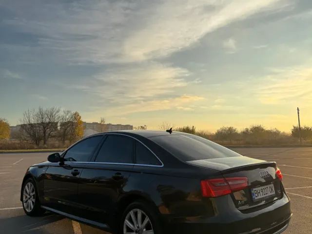 Audi A6 - фото 3