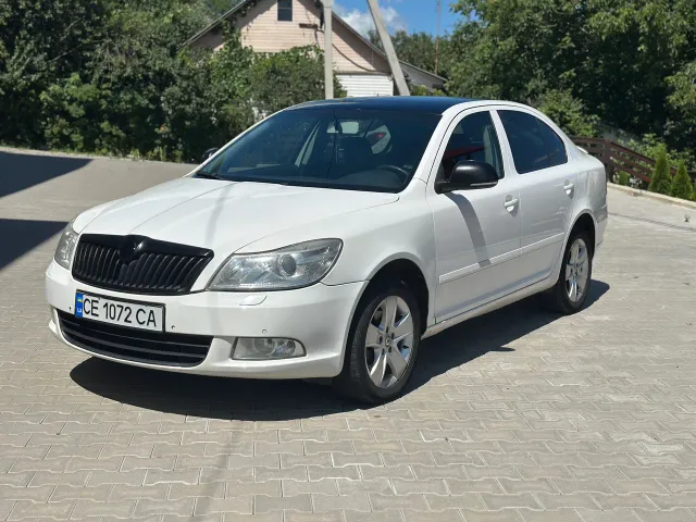 Skoda Octavia - фото 1