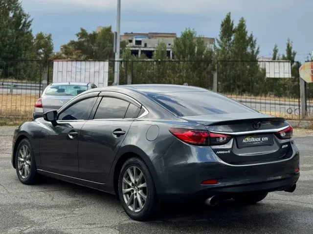 Mazda 6 - фото 5