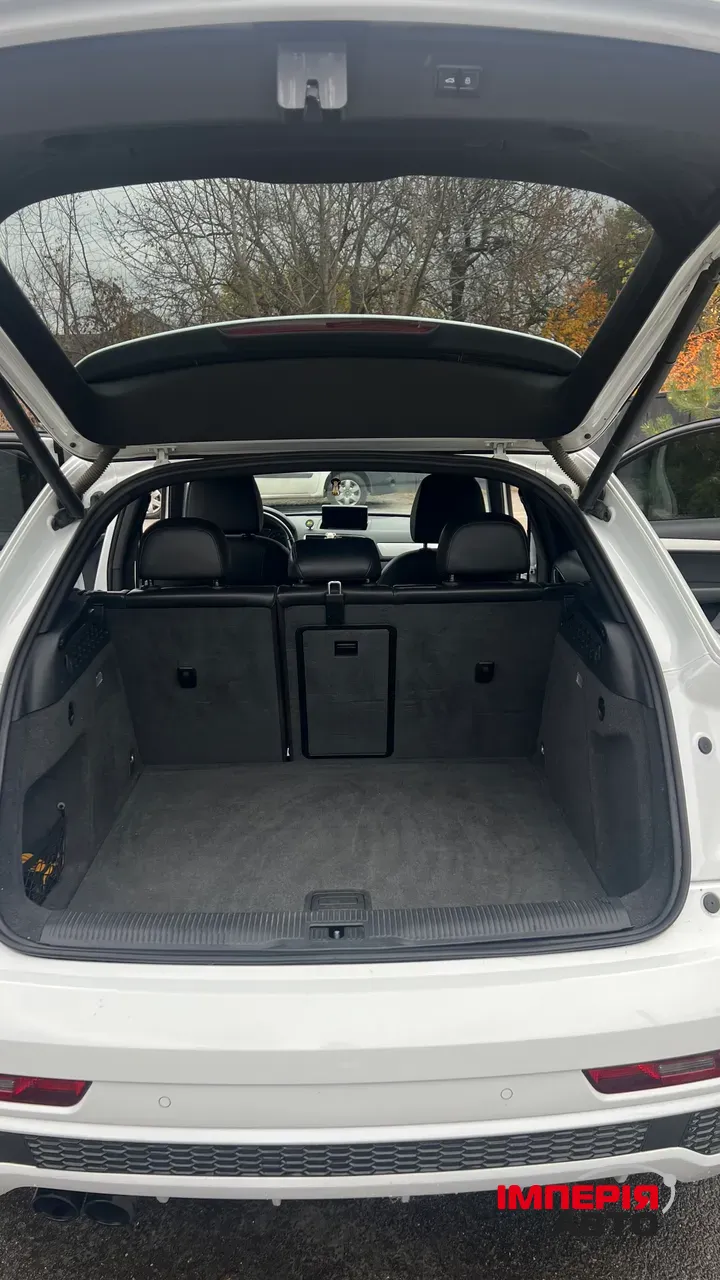 Audi Q3 - фото 13