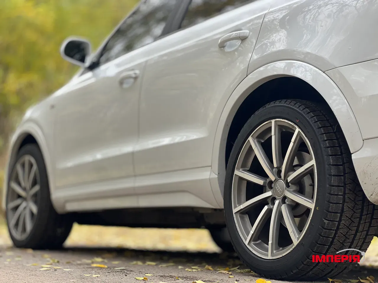 Audi Q3 - фото 6