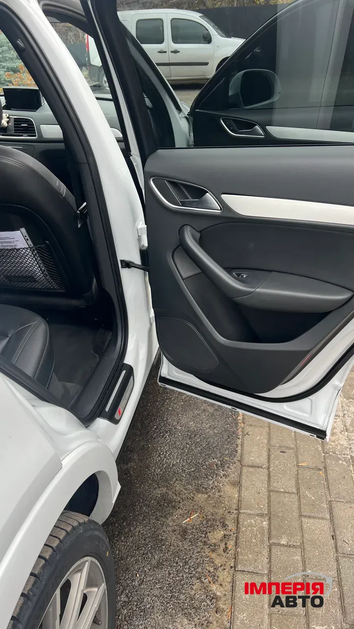 Audi Q3 - фото 17