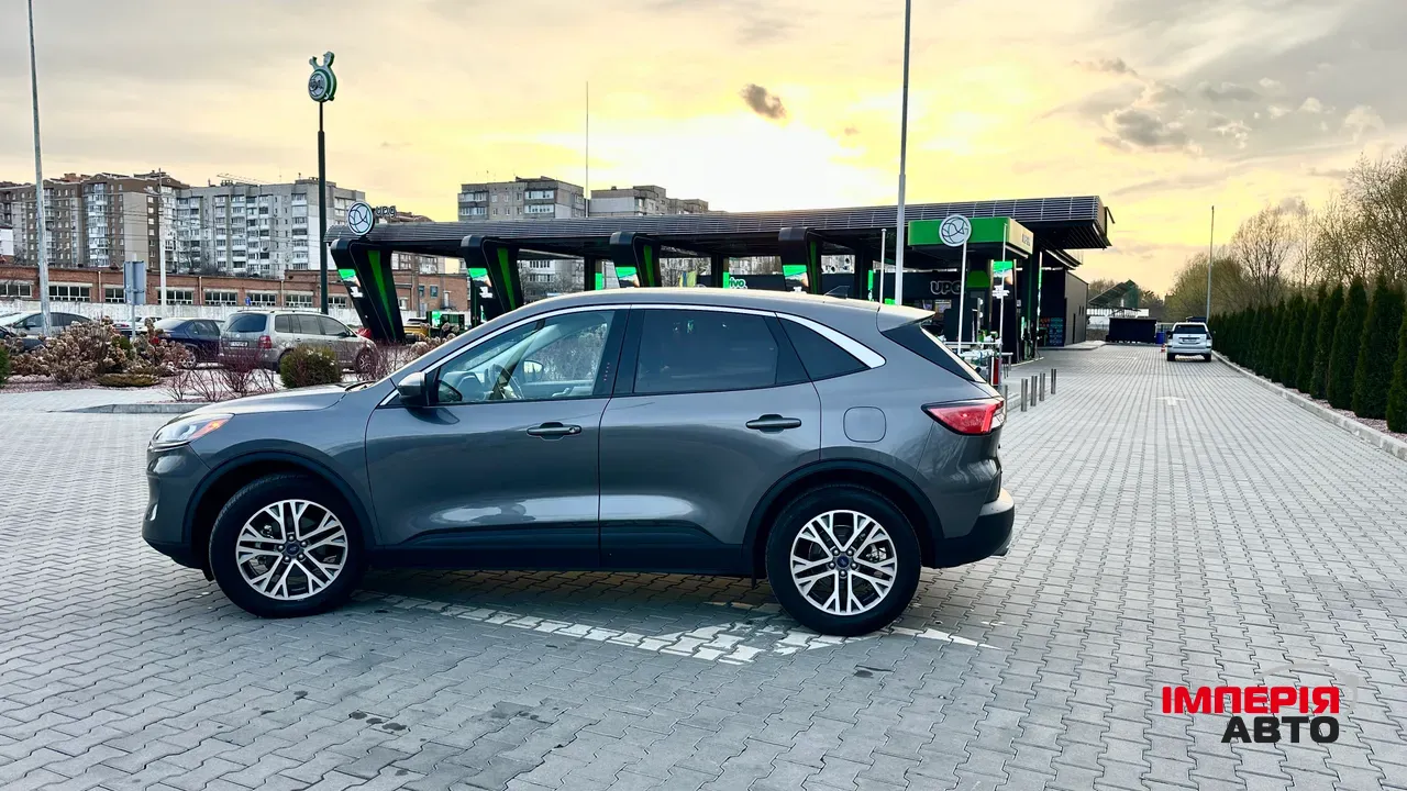 Ford Escape - фото 2