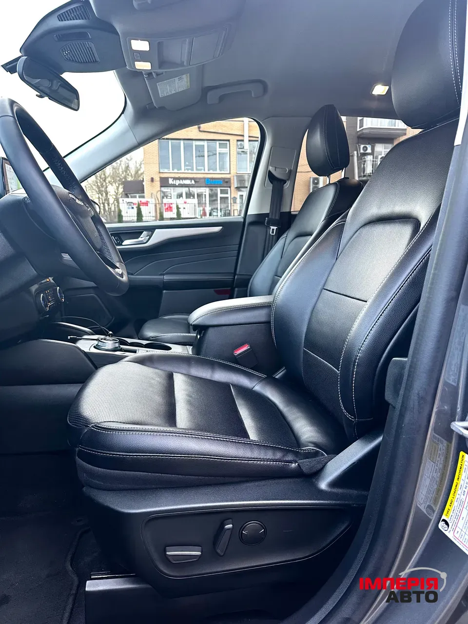 Ford Escape - фото 5