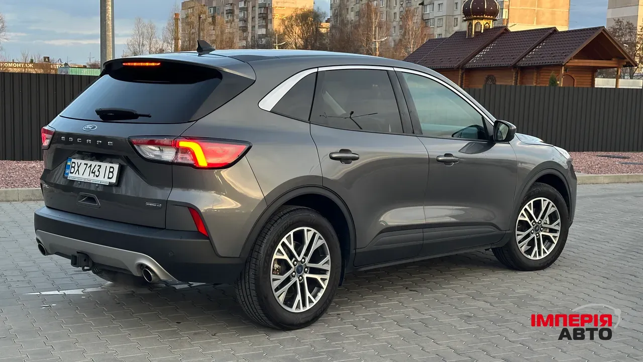Ford Escape - фото 3