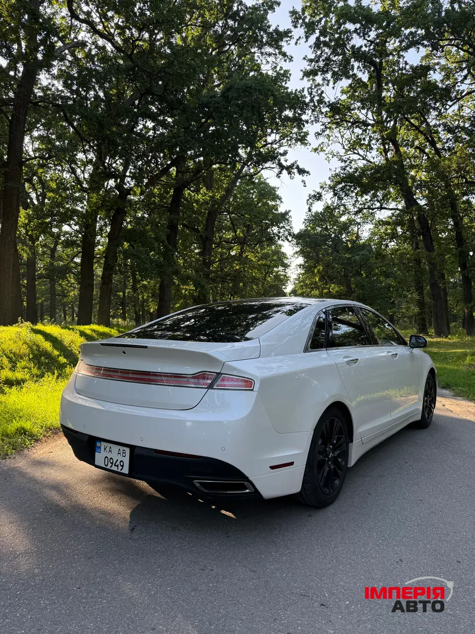 Lincoln MKZ - фото 4