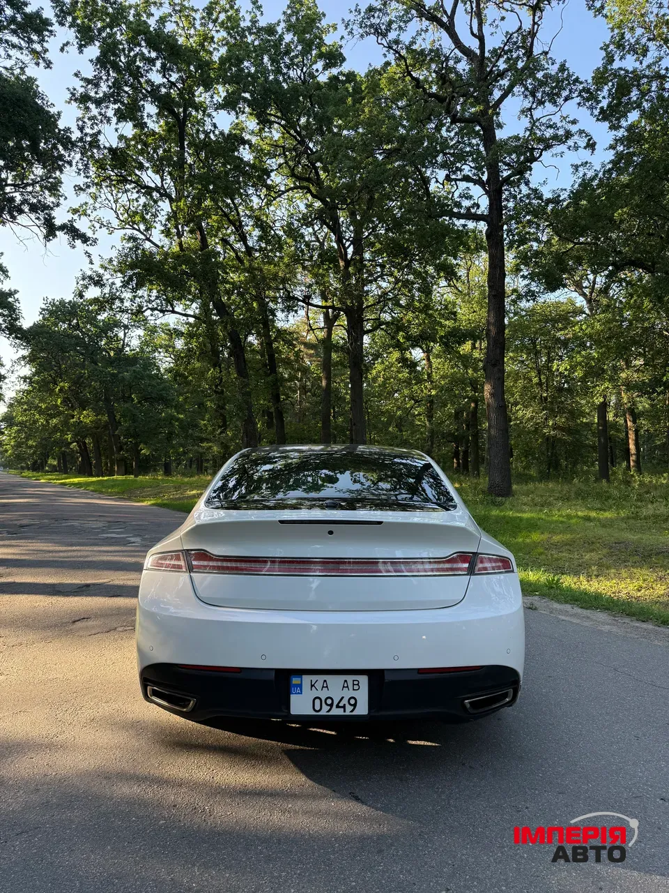 Lincoln MKZ - фото 7