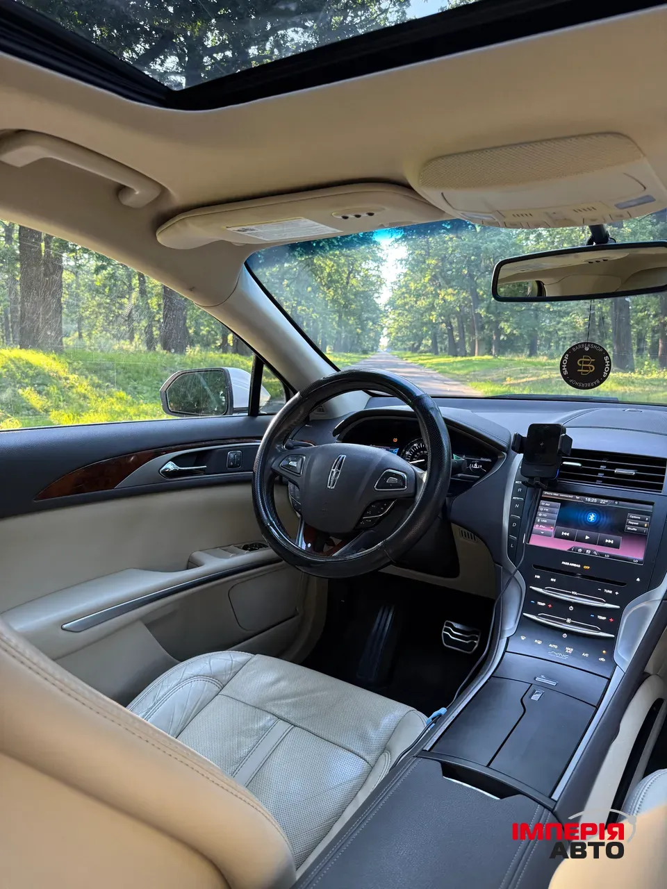 Lincoln MKZ - фото 10