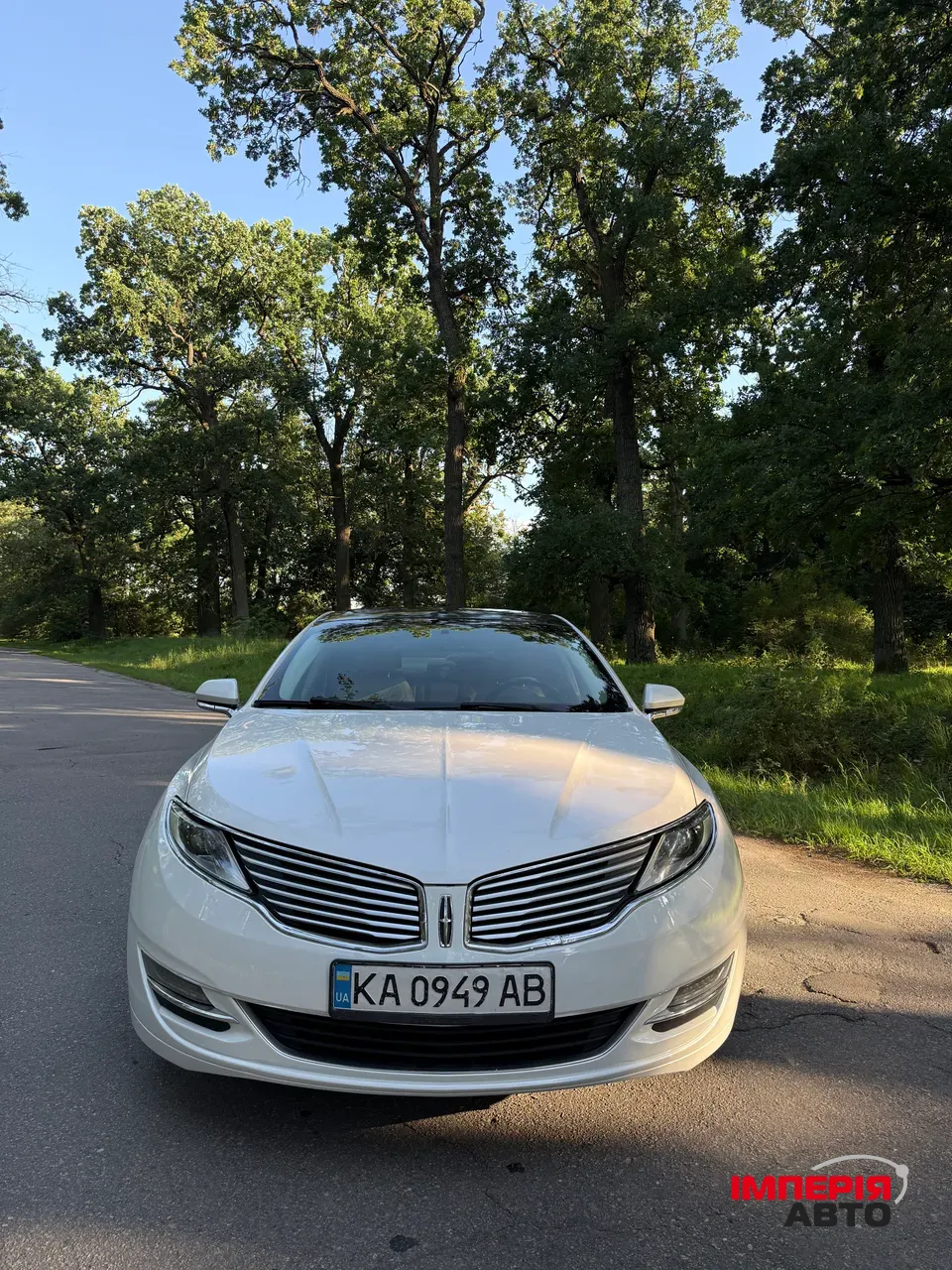 Lincoln MKZ - фото 2