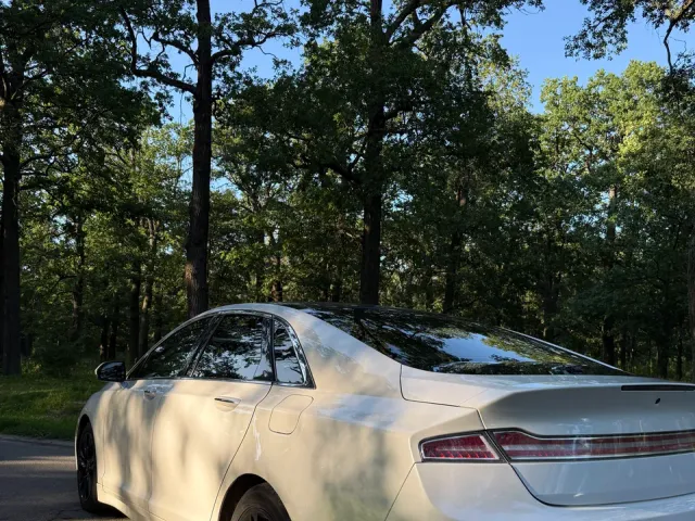 Lincoln MKZ - фото 5