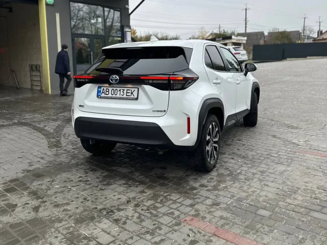 Toyota Yaris Cross - фото 2