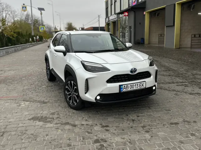 Toyota Yaris Cross - фото 1