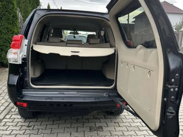 Toyota Land Cruiser Prado - фото 1