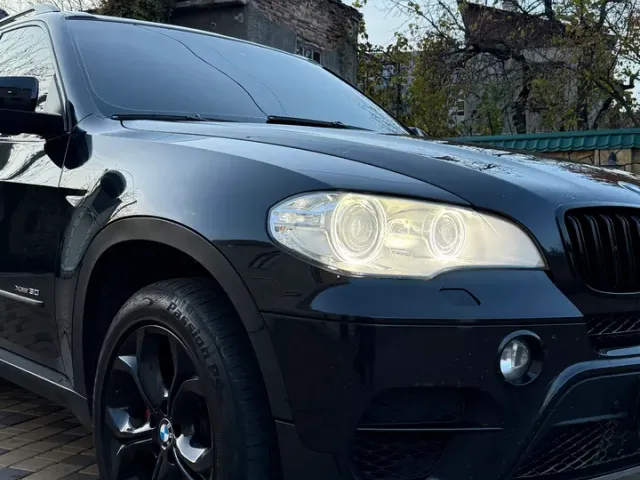 BMW X5 - фото 4