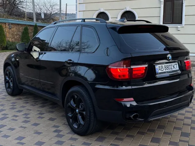 BMW X5 - фото 3