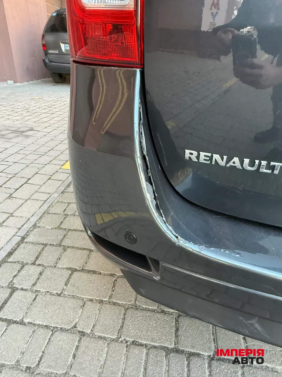 Renault Logan - фото 6