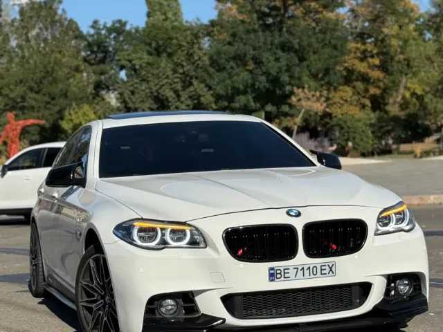 BMW 5 серії - фото 1