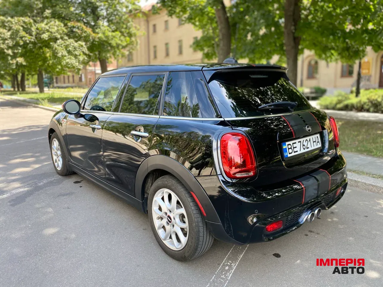 Mini Hatch - фото 6