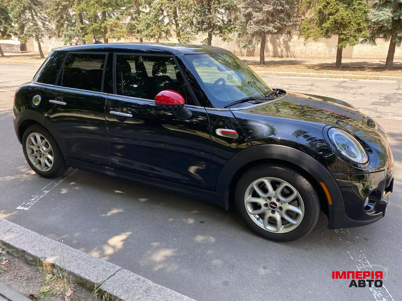 Mini Hatch - фото 2