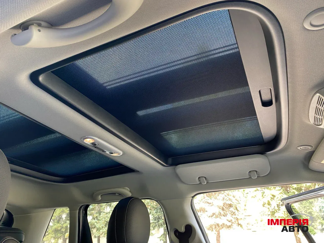 Mini Hatch - фото 16