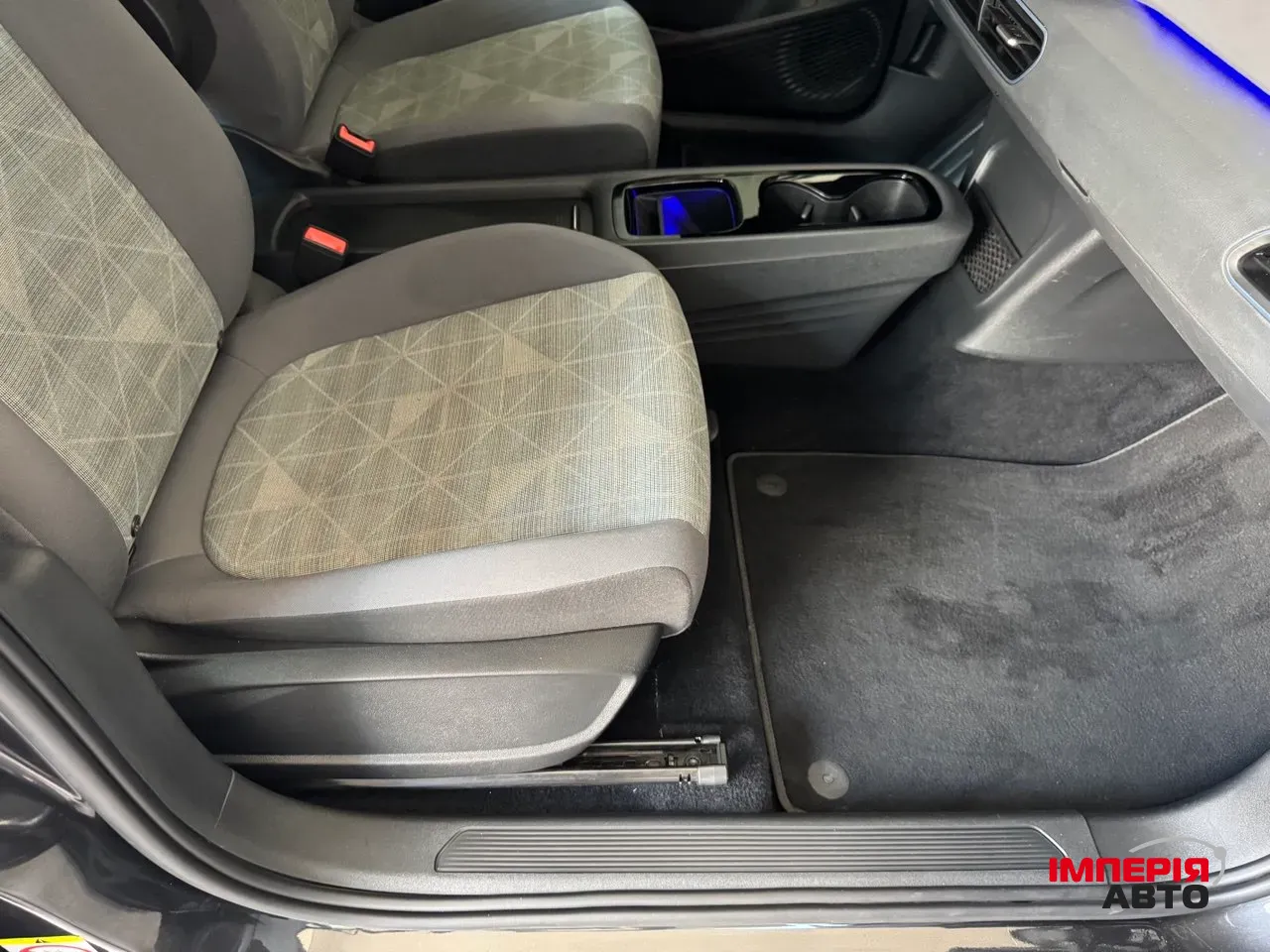 Volkswagen ID.3 - фото 11