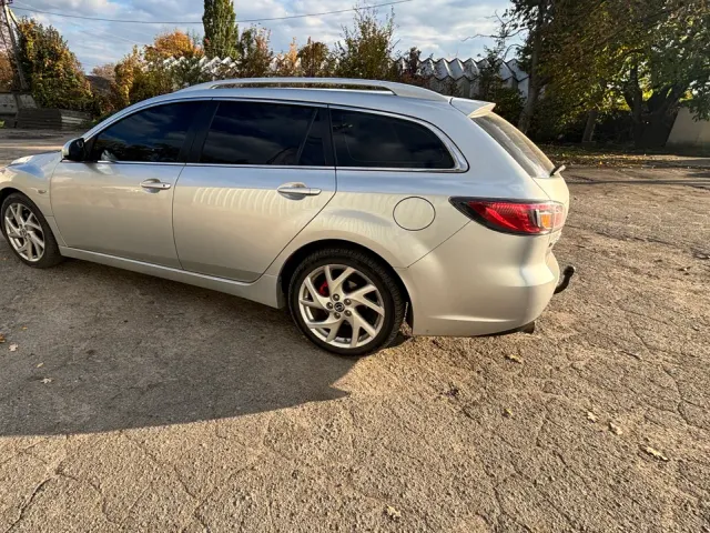 Mazda 6 - фото 3