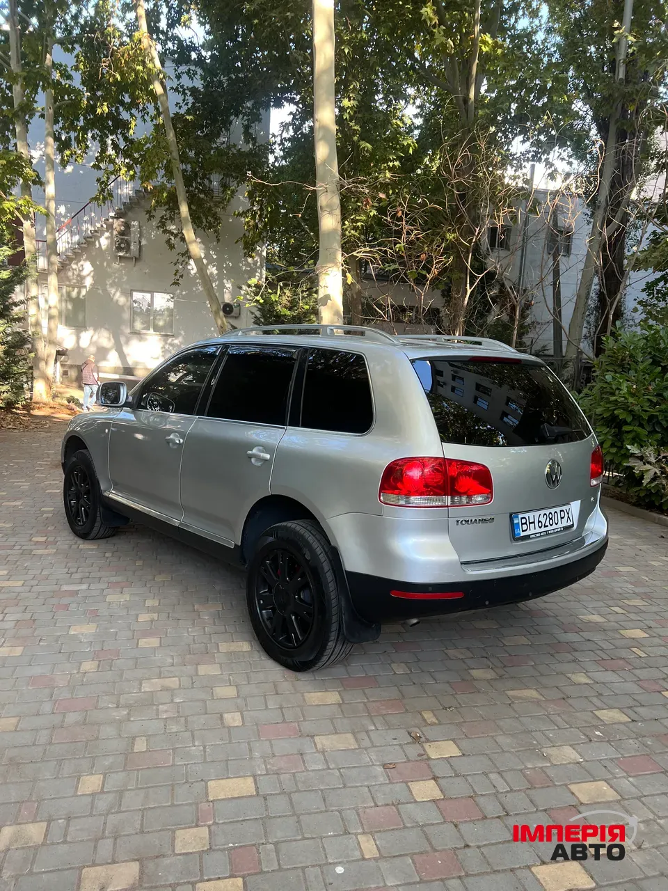 Volkswagen Touareg - фото 4
