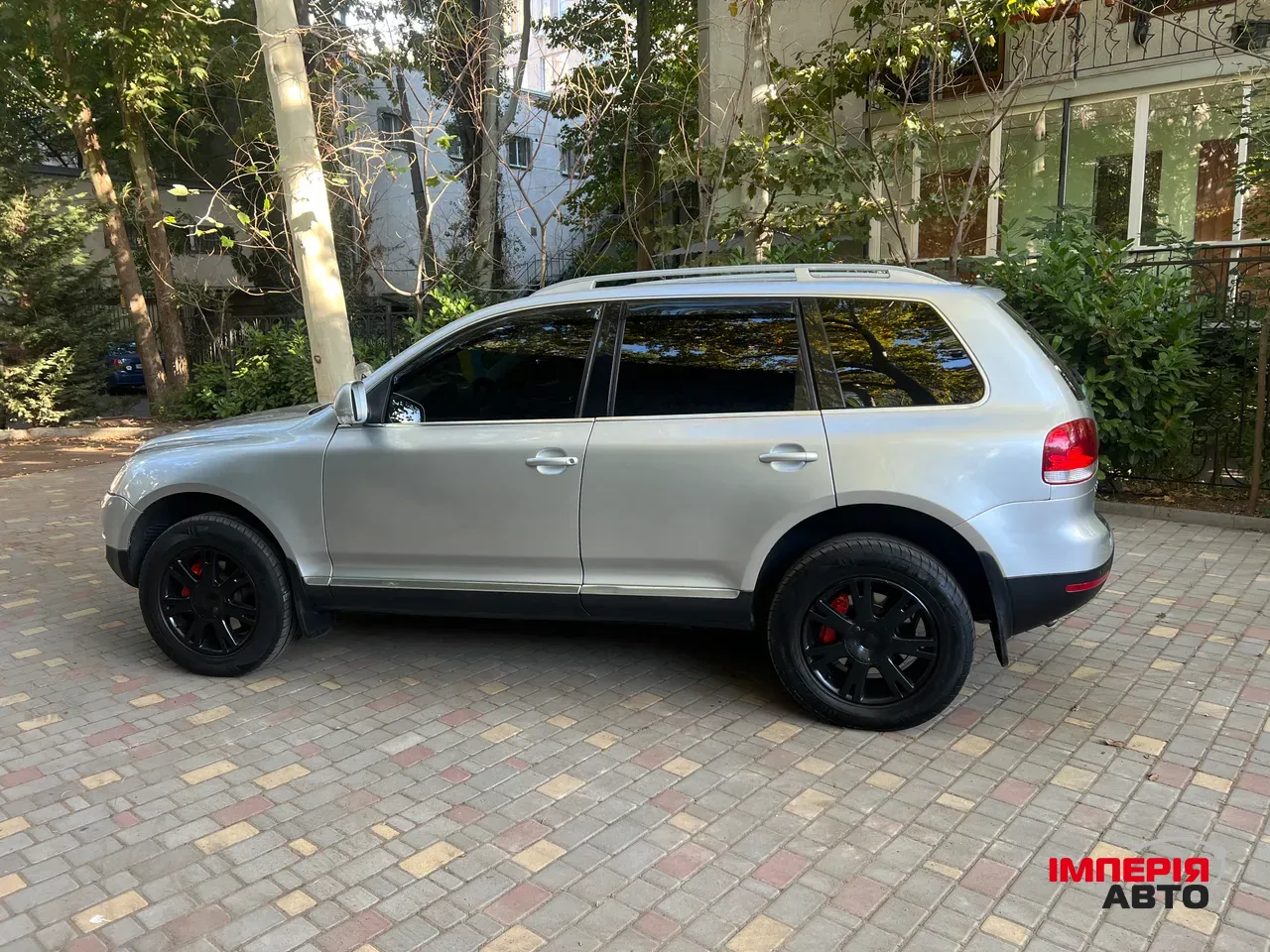 Volkswagen Touareg - фото 7