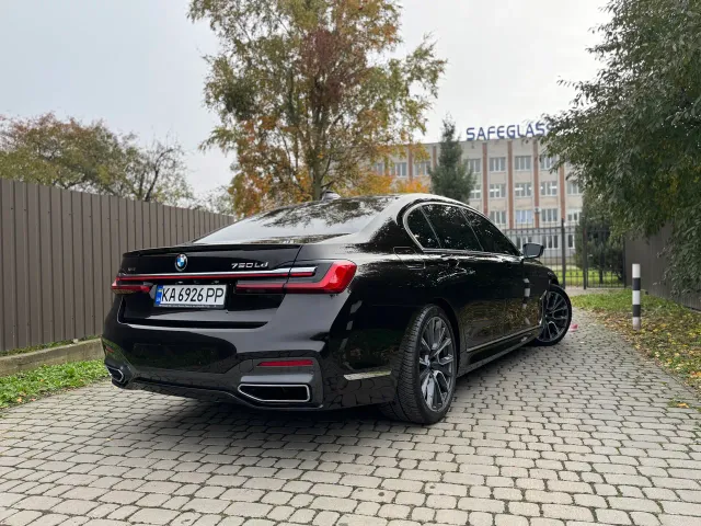 BMW 7 серії - фото 4