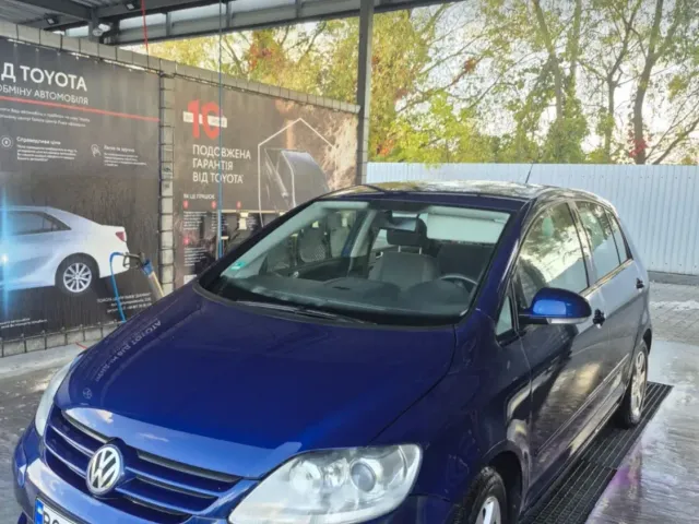 Volkswagen Golf Plus - фото 2