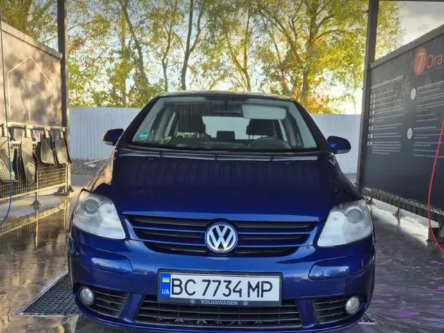 Volkswagen Golf Plus - фото 4