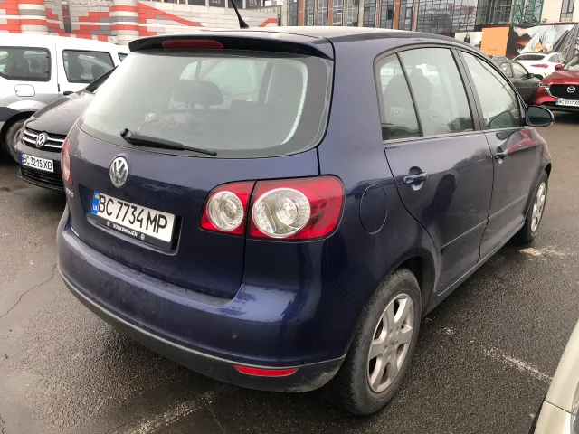 Volkswagen Golf Plus - фото 5