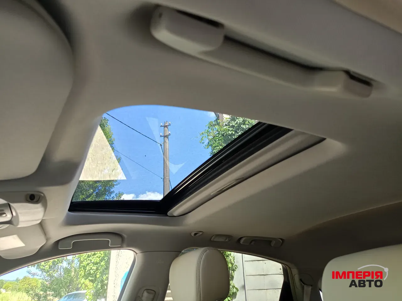 Infiniti FX - фото 17