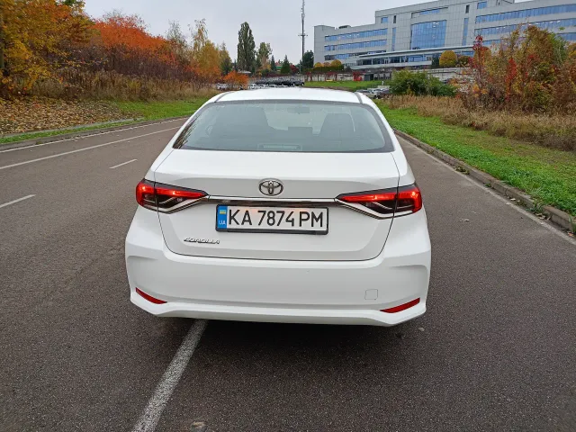 Toyota Corolla - фото 5