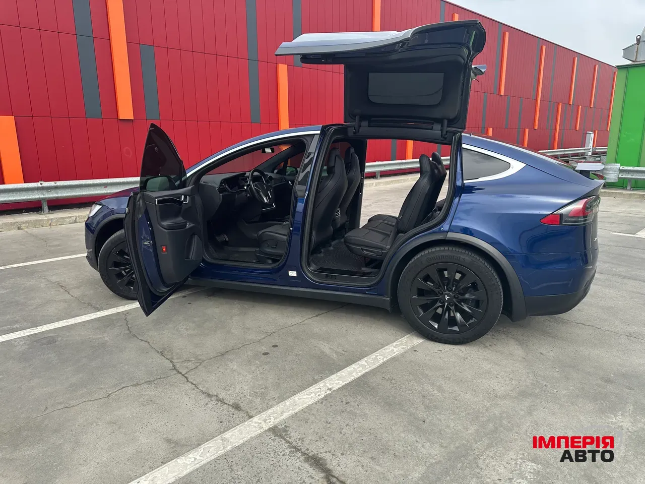 Tesla Model X - фото 6