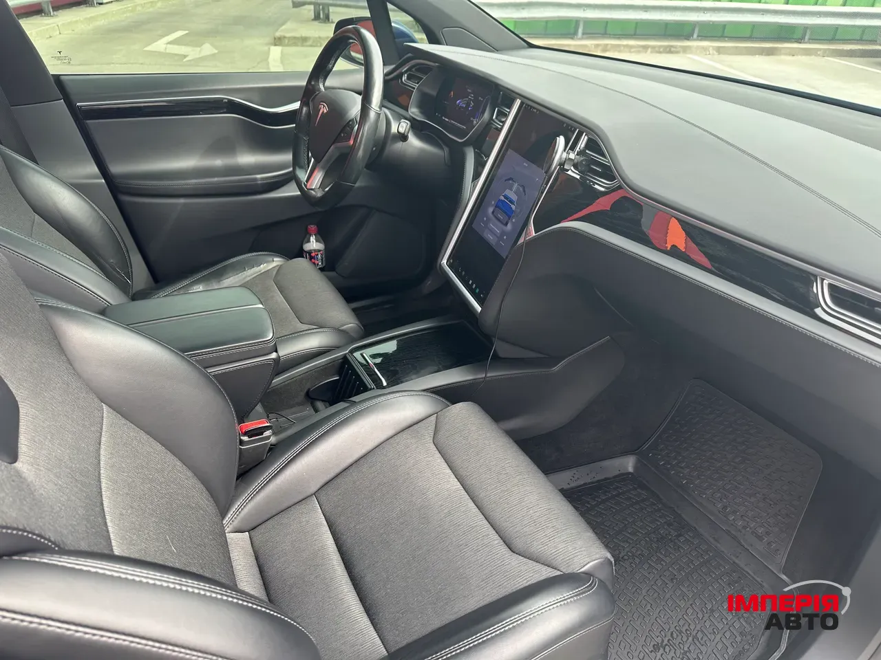 Tesla Model X - фото 19