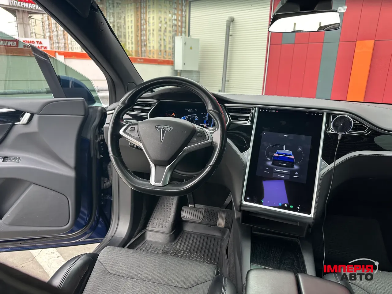 Tesla Model X - фото 9
