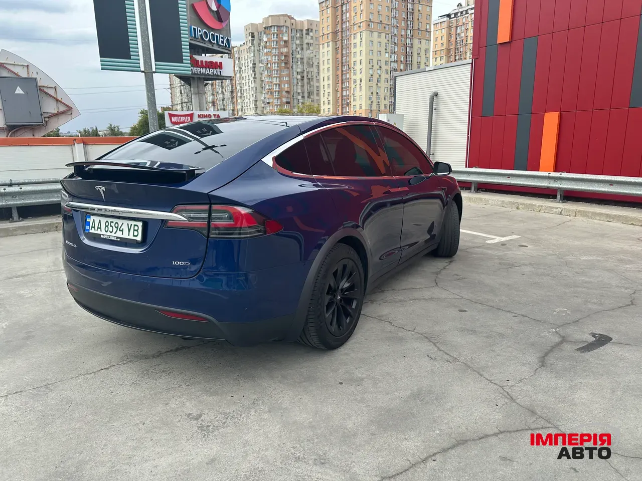 Tesla Model X - фото 15