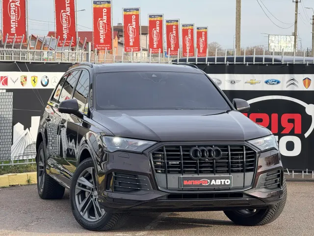 Audi Q7 - фото 4