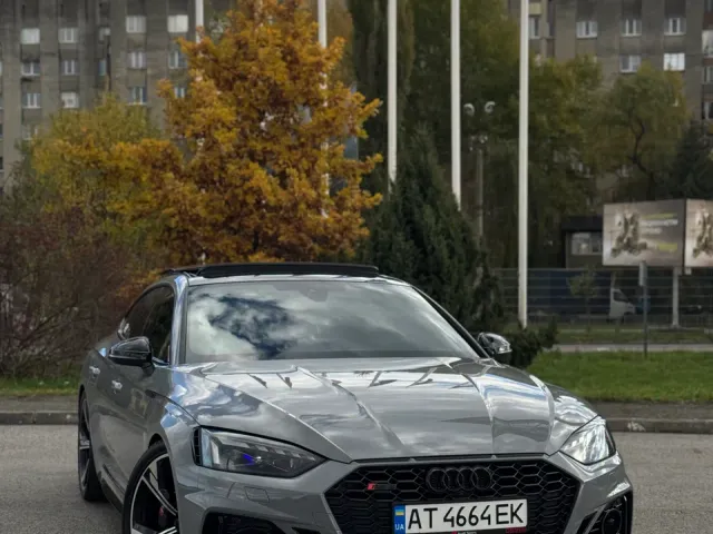 Audi RS 5 - фото 1