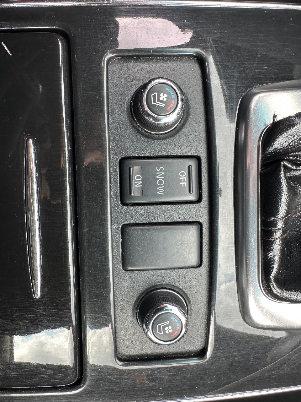 Infiniti FX - фото 7