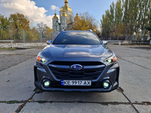 Subaru Outback - фото 2