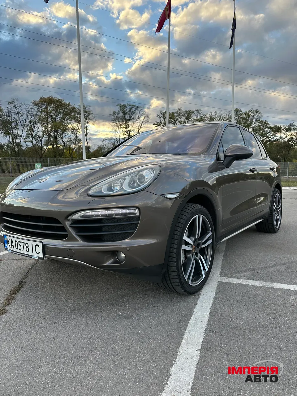 Porsche Cayenne - фото 2