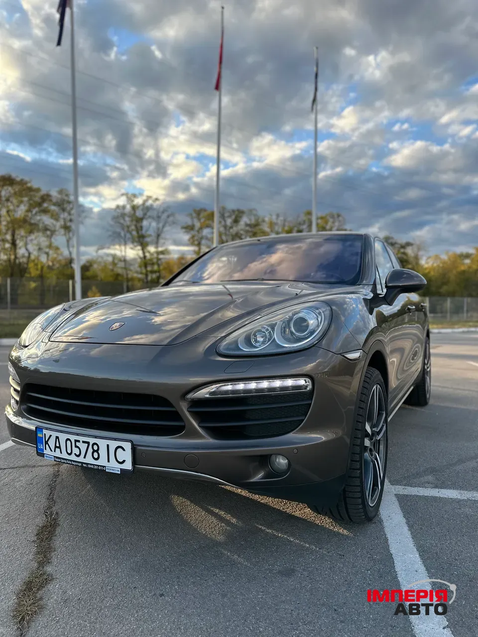 Porsche Cayenne - фото 20